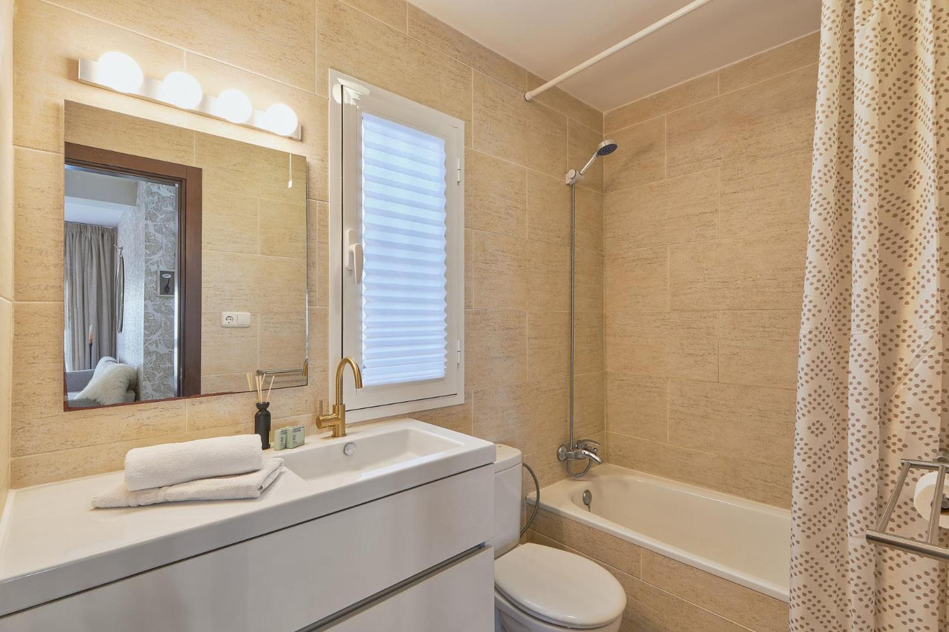 Siglo Penthouse In By Solaga Homes Appartement